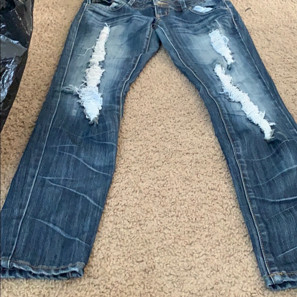 Jeans - Picture 2 of 3